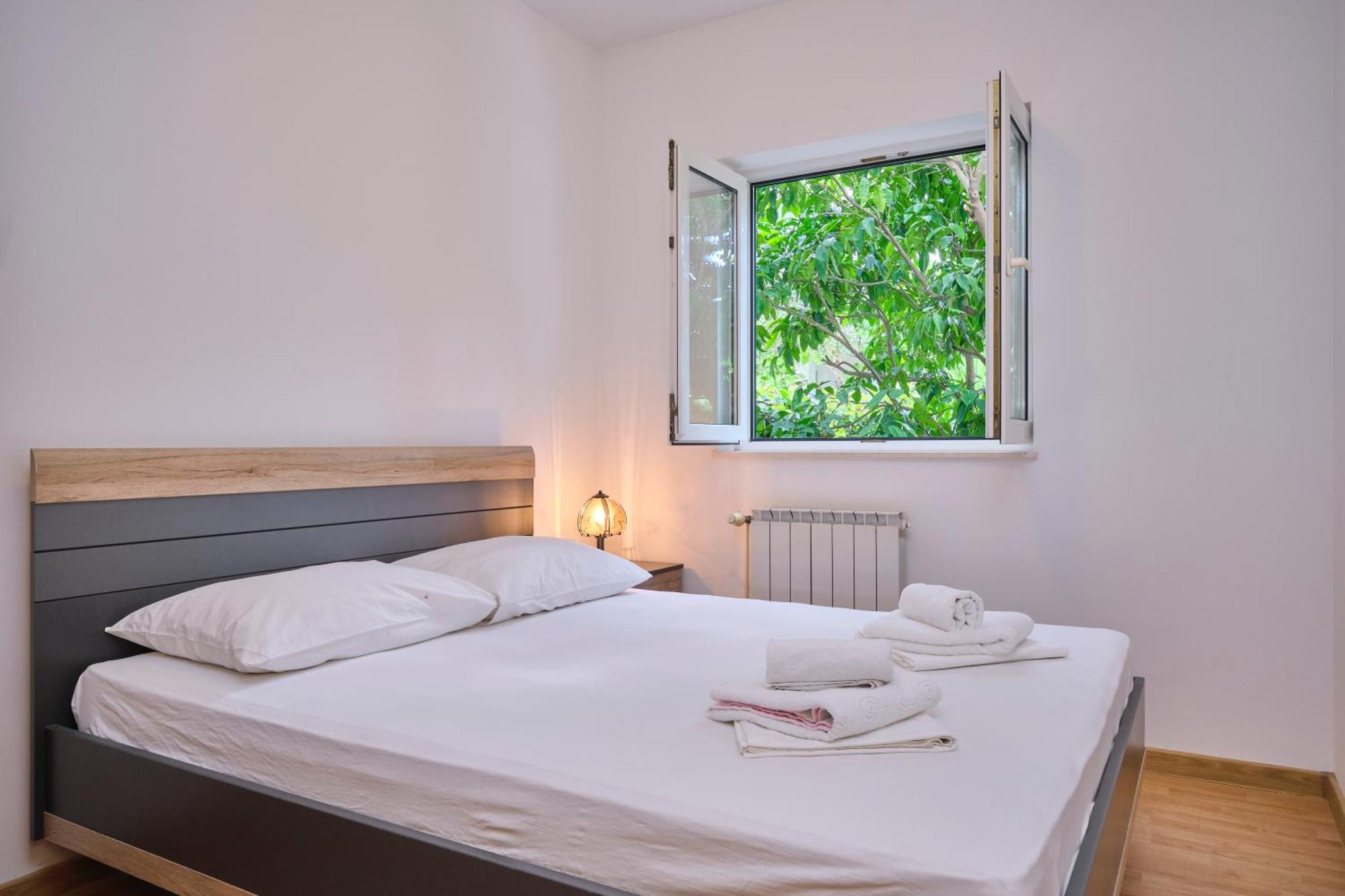 Apartment M6 Seget Vranjica Luaran gambar